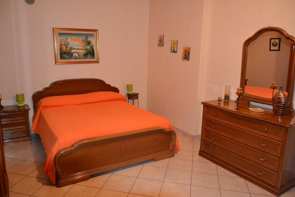 Low Cost La Meridiana Hotel Zafferana Etnea Cameră foto